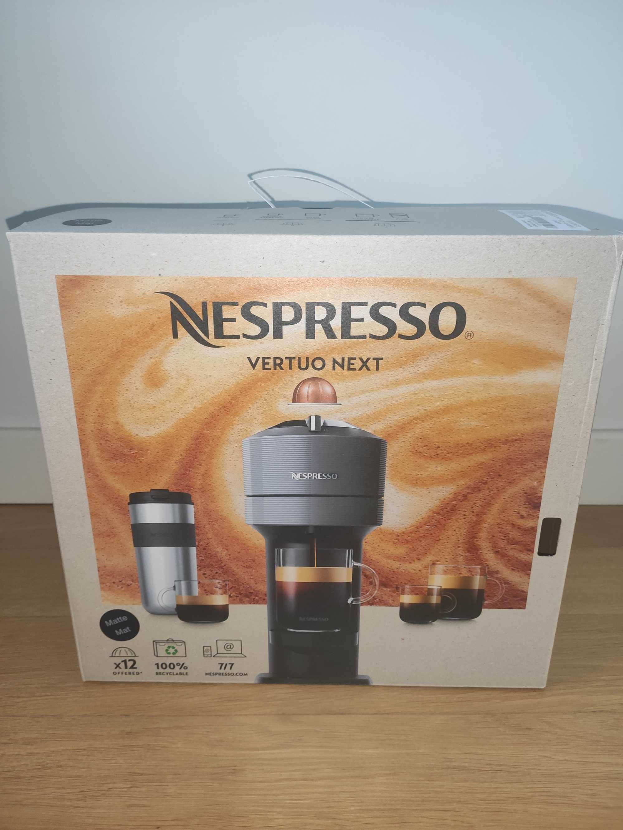 Ekspres DELONGHI Nespresso Vertuo Next ENV 120.BM Czarny