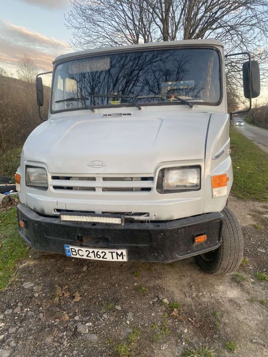 Зіл бичок евакуатор