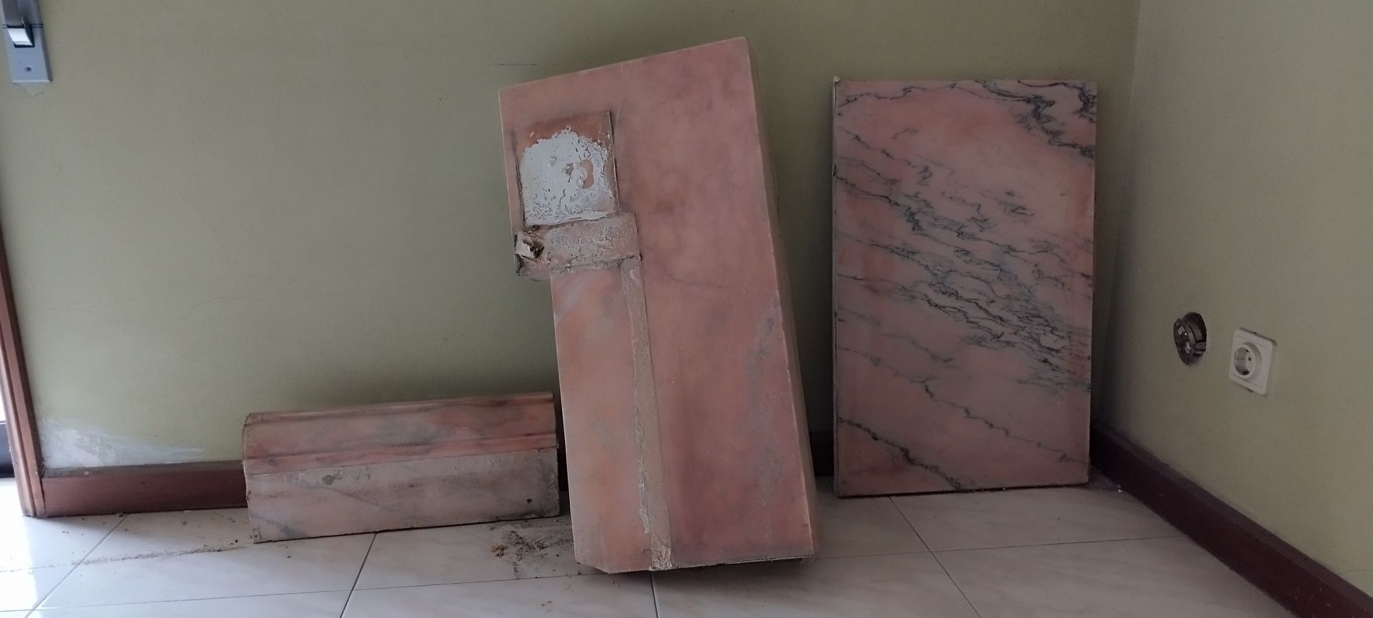 Lareira mármore rosa - pronta a instalar