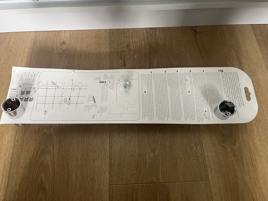 Nowa słuchawka prysznicowa