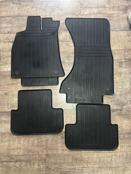 Резинові коврики на audi A5