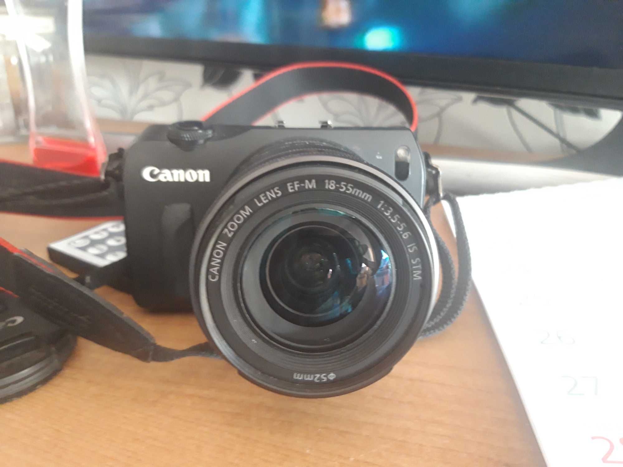 Canon EOS M Kit EF-M 18-55 IS STM Kit SPEEDLITE 90EX