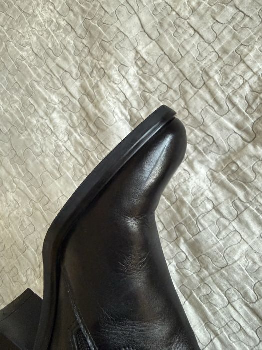 Czarne botki skórzane Lasocki