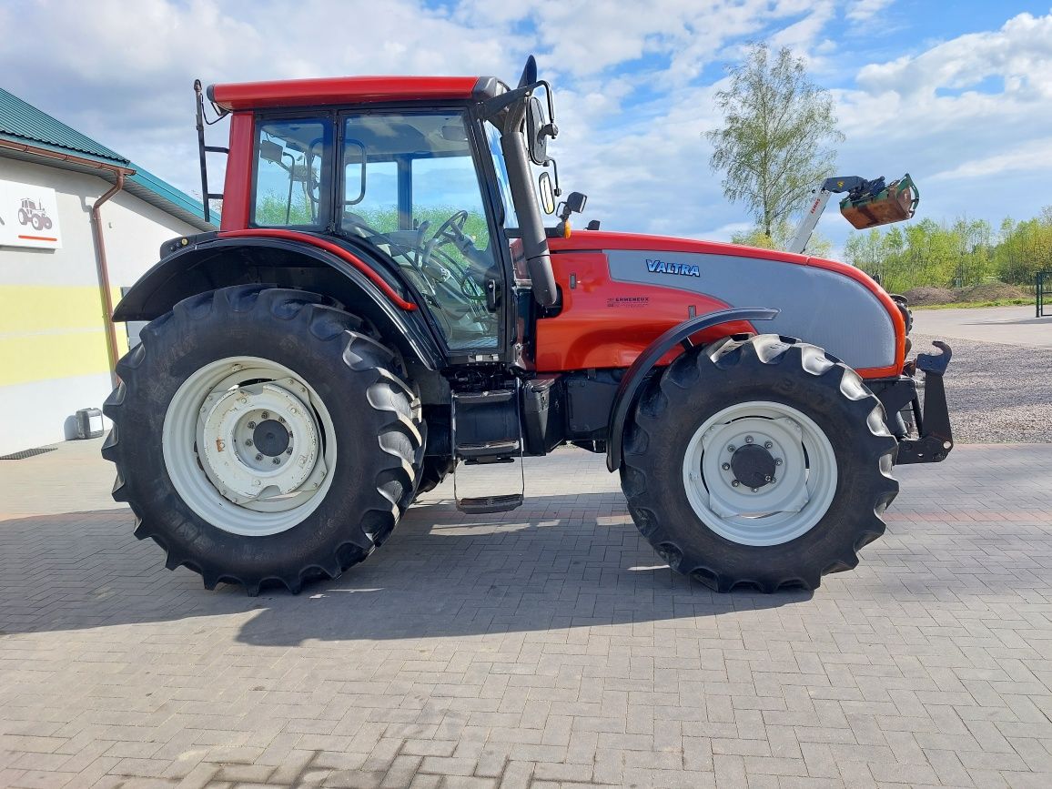 Valtra t 121 tylko 6200 mtg igła john deere fendt case mx