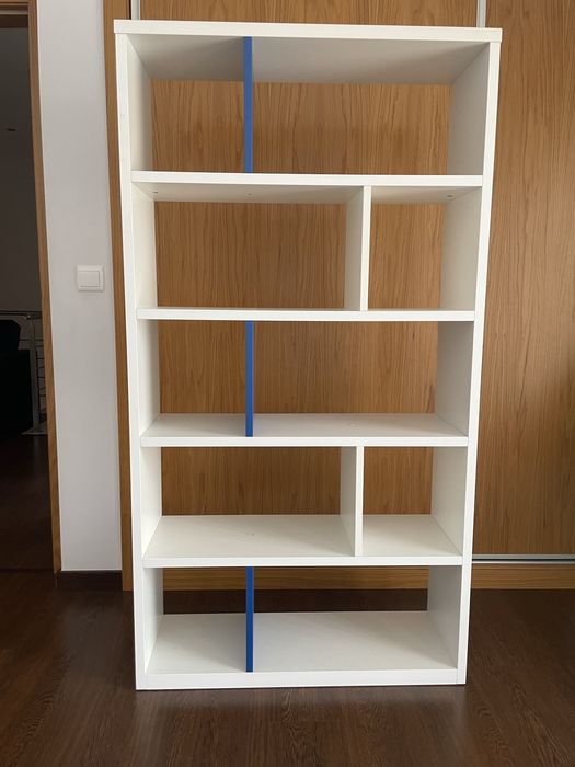 Cama + colchão + estante