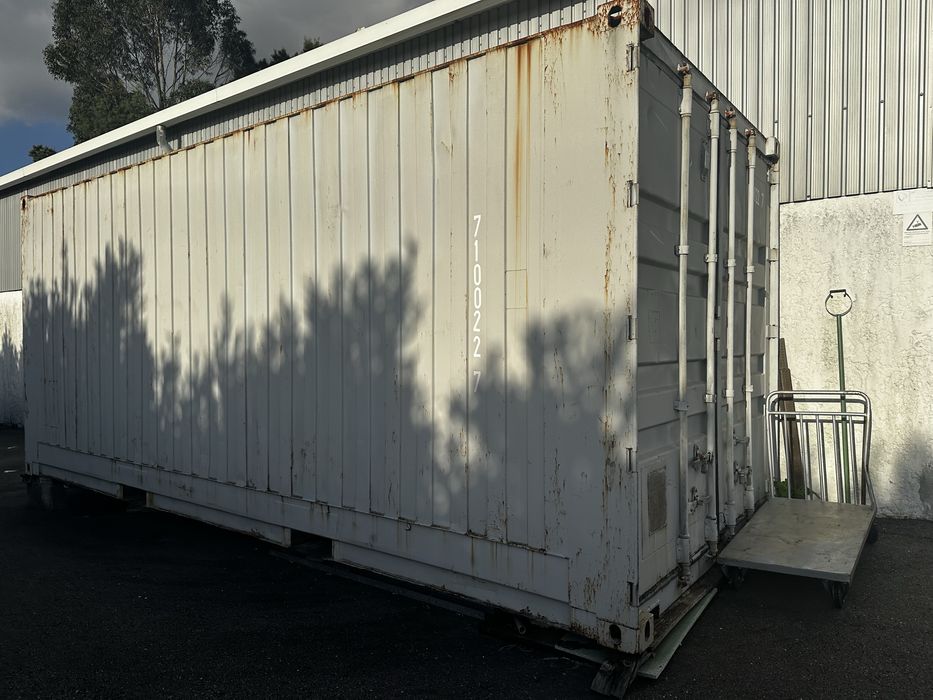 Contento 20’ excelente estado