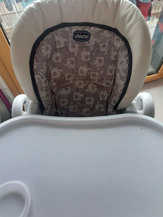 Cadeira de alimentação progressiva da Chicco - polly Progress 5
5 em 1