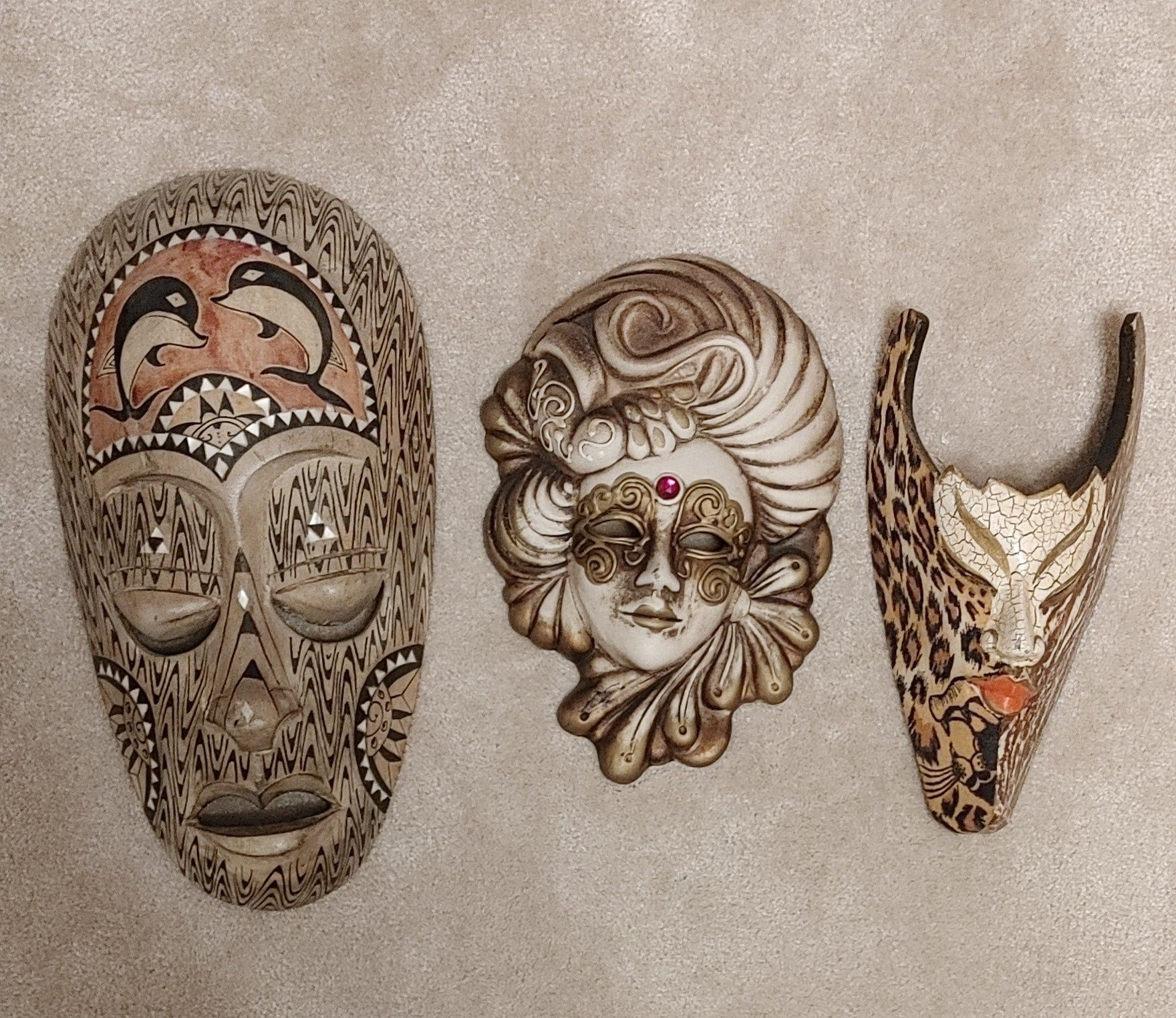 Balijska drewniana maska