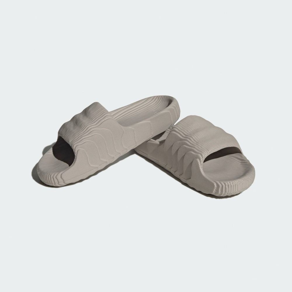 Оригінальні тапки Adidas Originals «Adilette 22» 39р капці