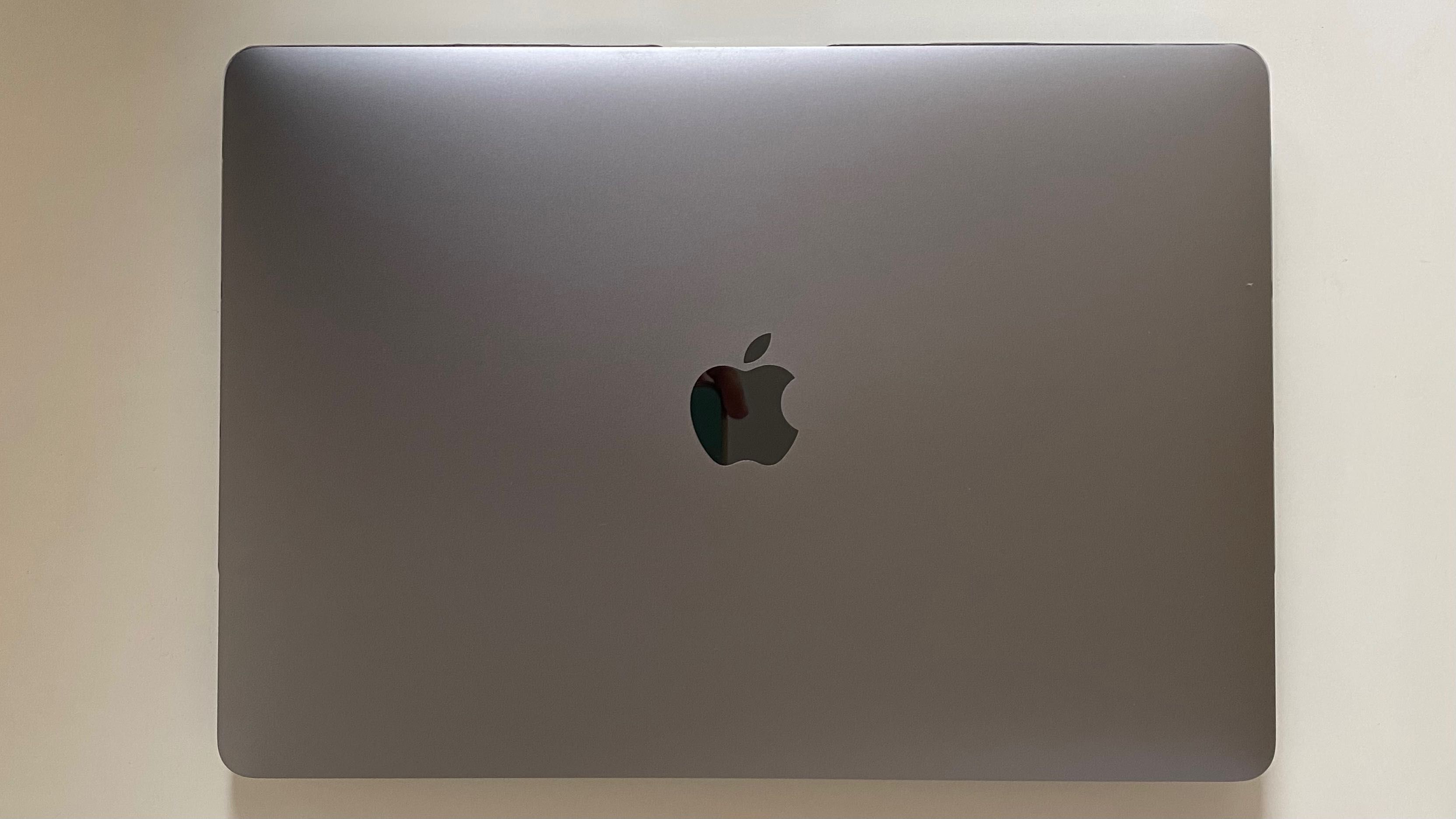 MacBook Pro 13" M2 8GB/512GB Space Grey