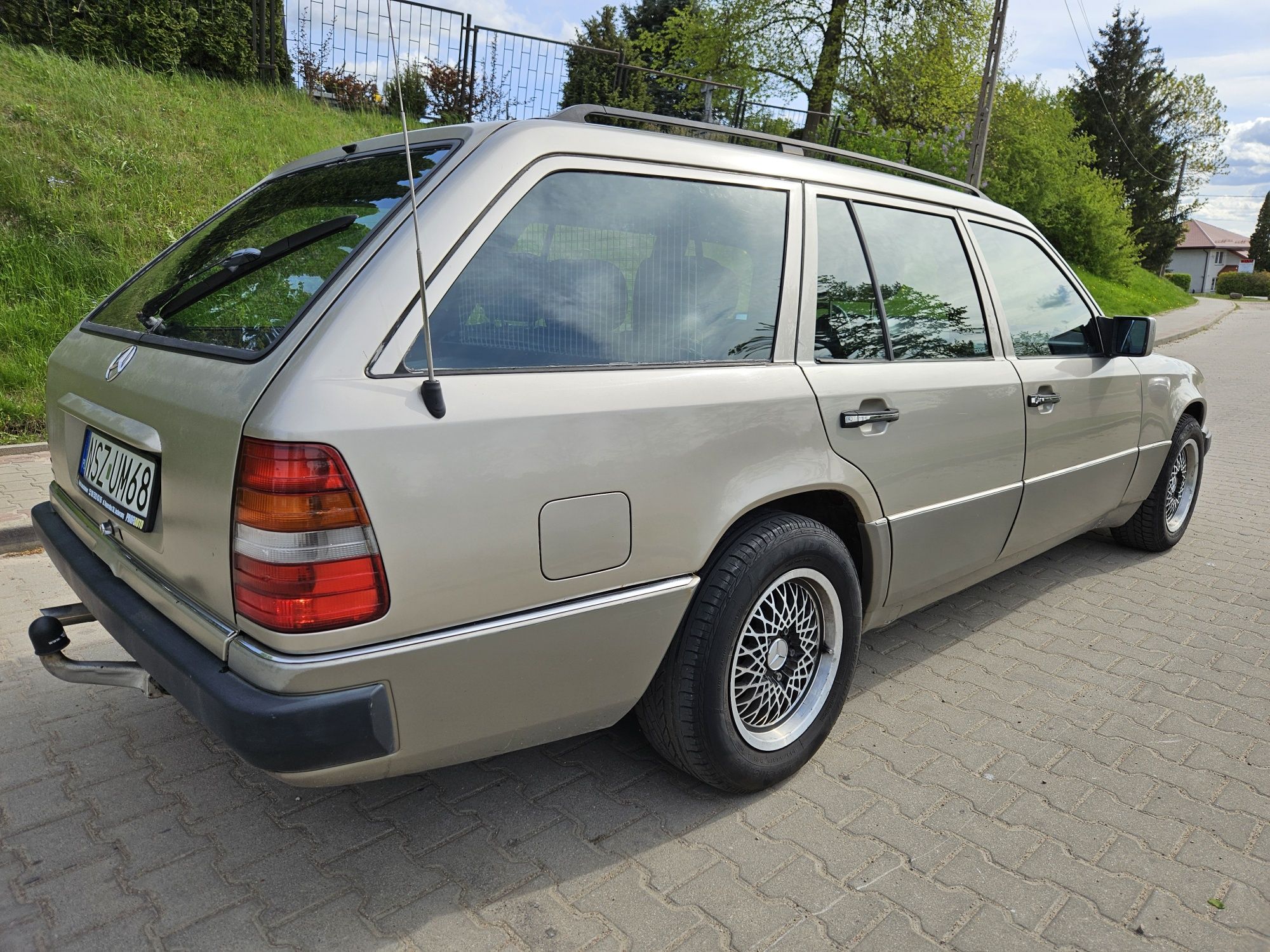 Mercedes 250 TD 2.5 diesel, 1991r. zadbany