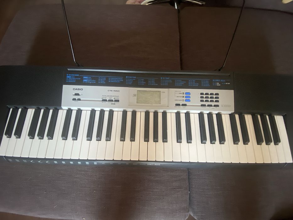 Cинтезатор Casio CTK 1550