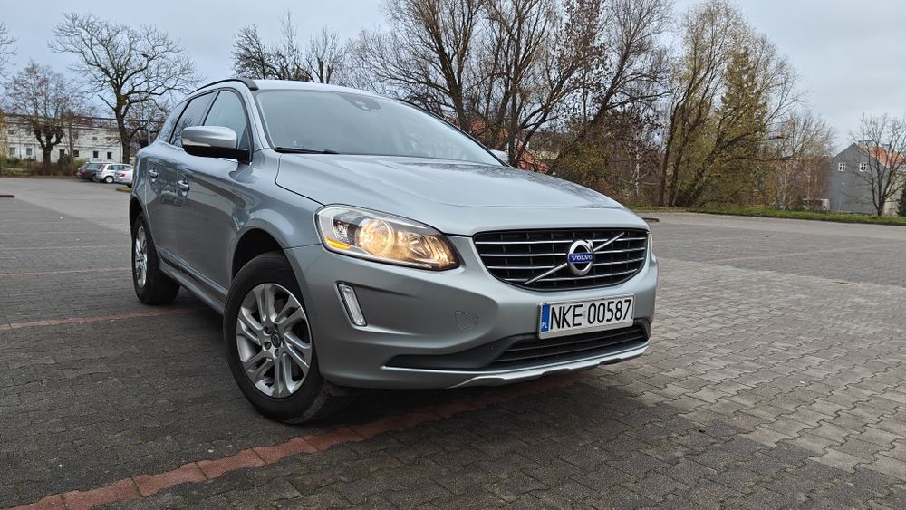 Volvo XC 60 bezwypadkowy  możliwa zamiana
