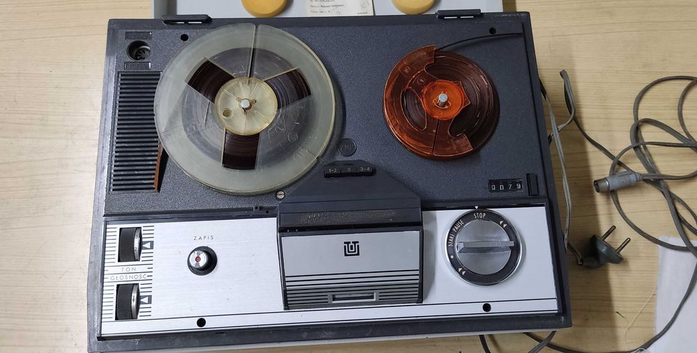 Magnetofon szpulowy Unitra ZRK 140 ZK 140