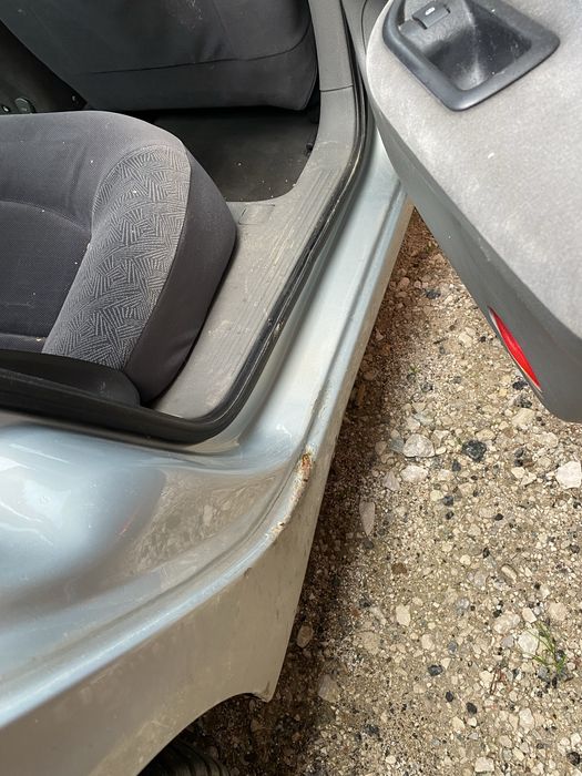 Renault Laguna 2 II 1.8 2001 Expression wazny przeglad OC