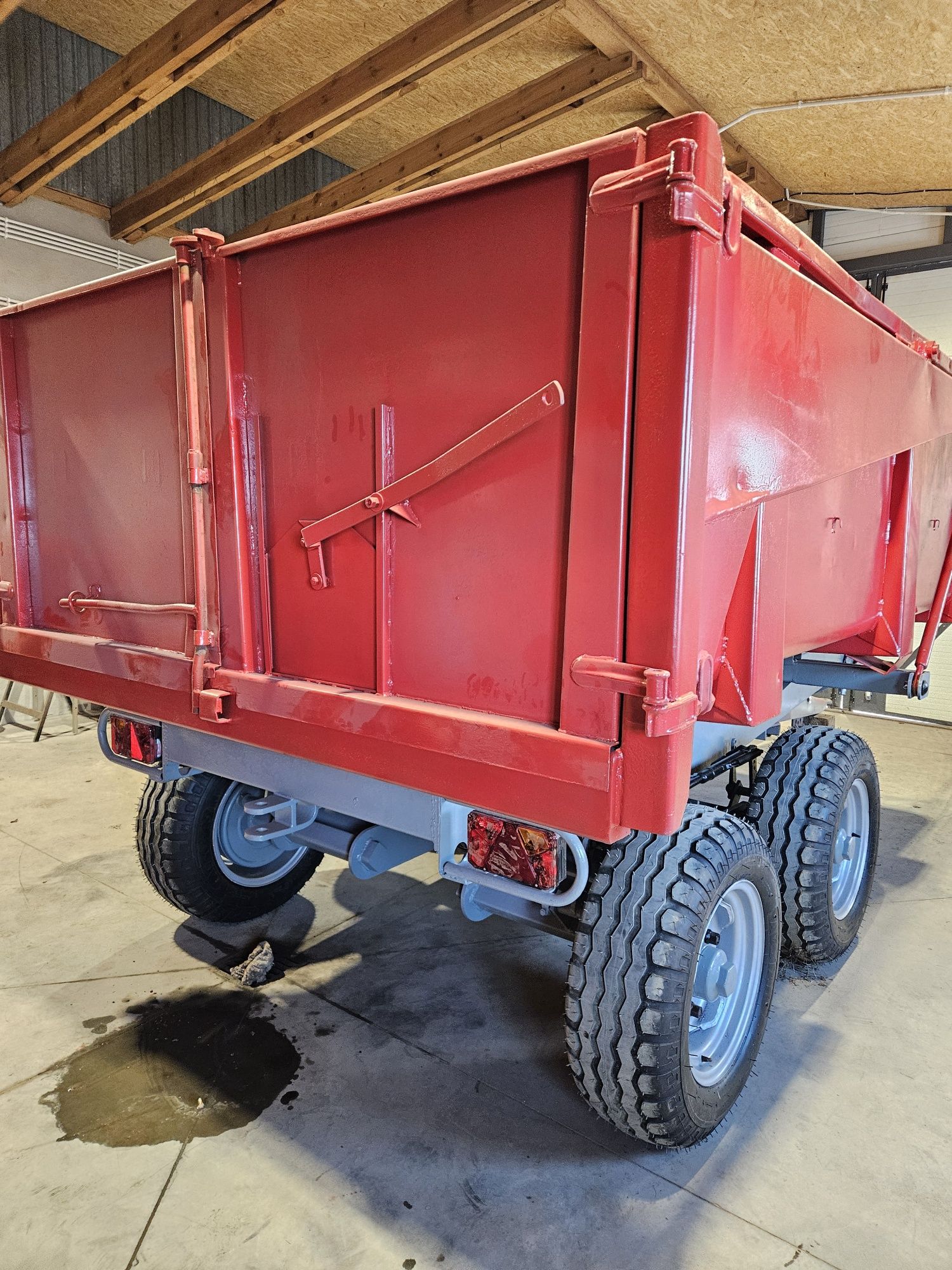 Przyczepa MASSEY FERGUSON 12T tandem hydraulika