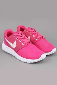 Кроссовки Nike Roshe Run розовые