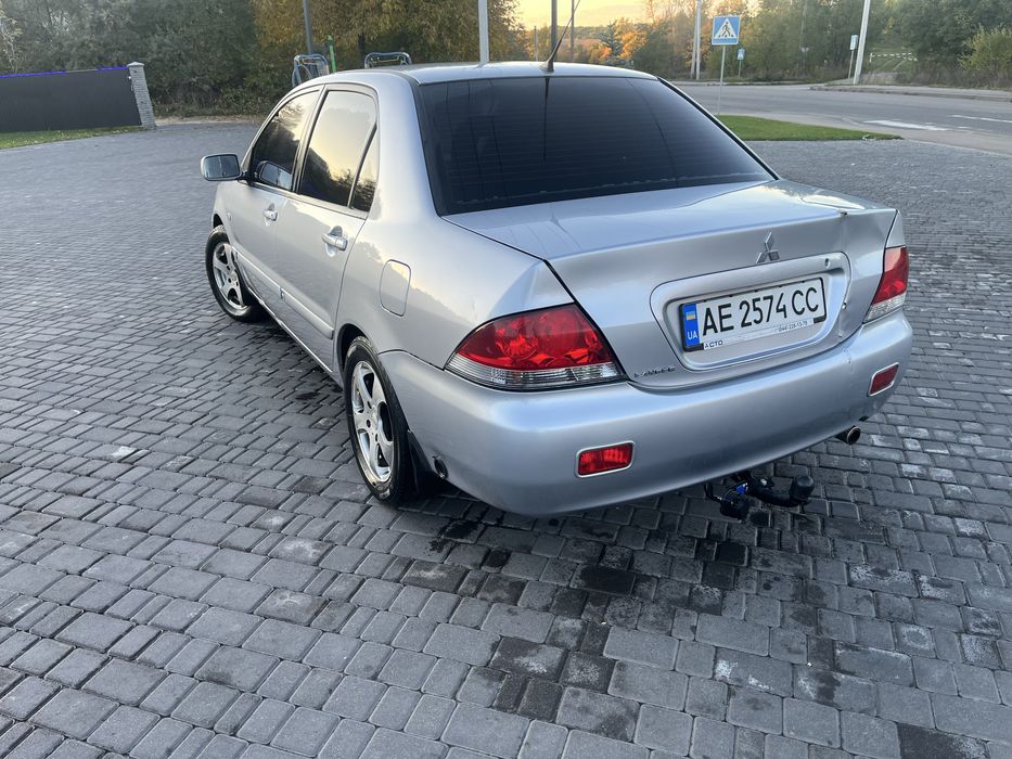 Mitsubishi Lancer 9