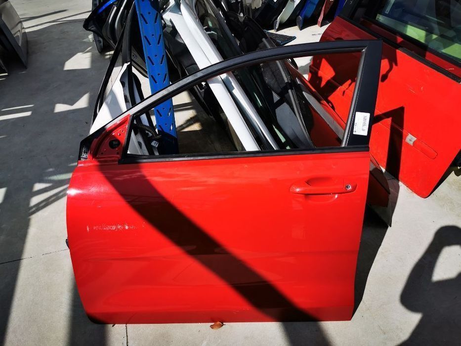 Porta Frente Esquerda Kia Rio do ano 2017
