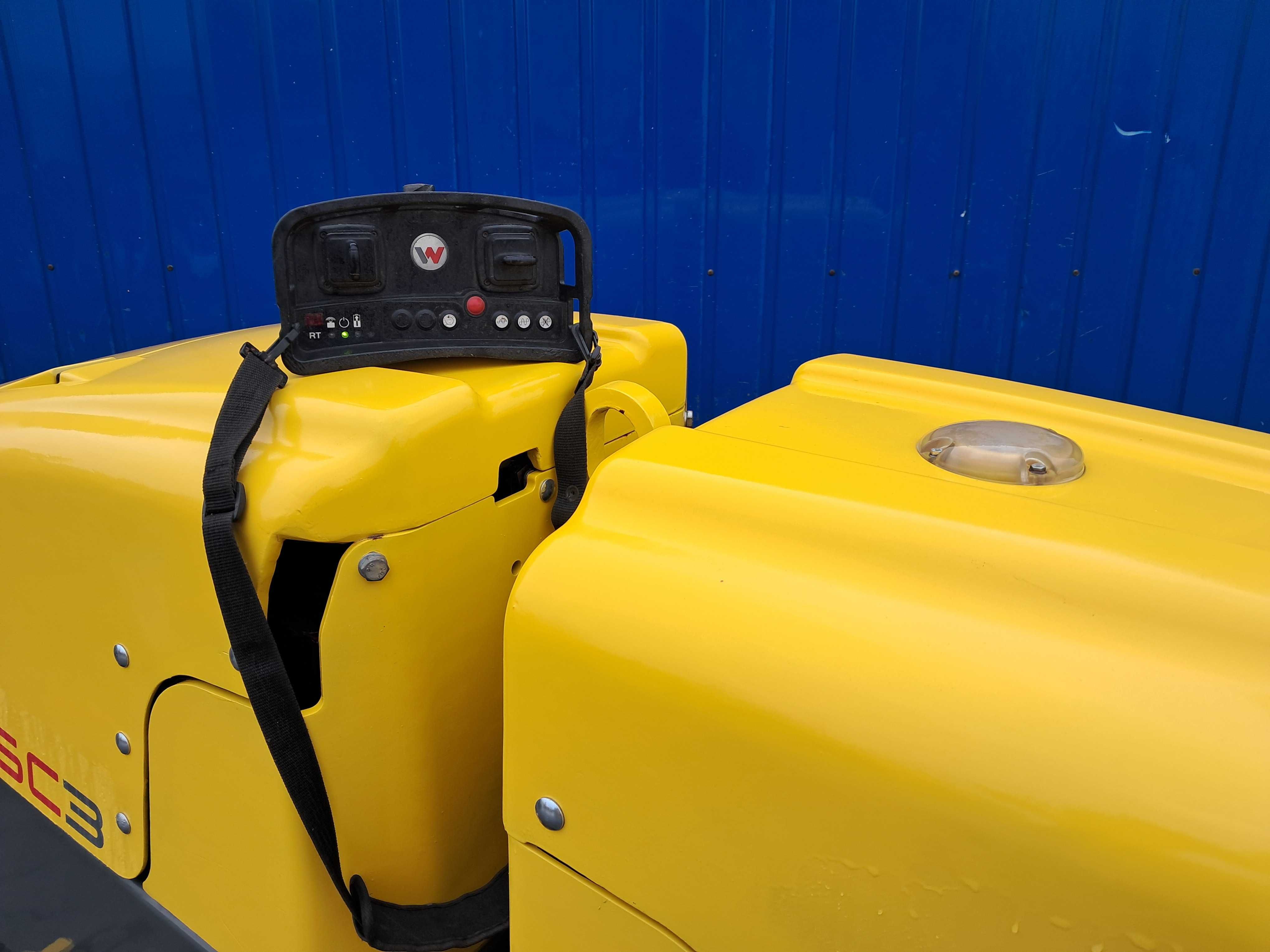 Walec Okołkowany WACKER NEUSON RT SC 3 / 17r |  ammann bomag bmp 8500