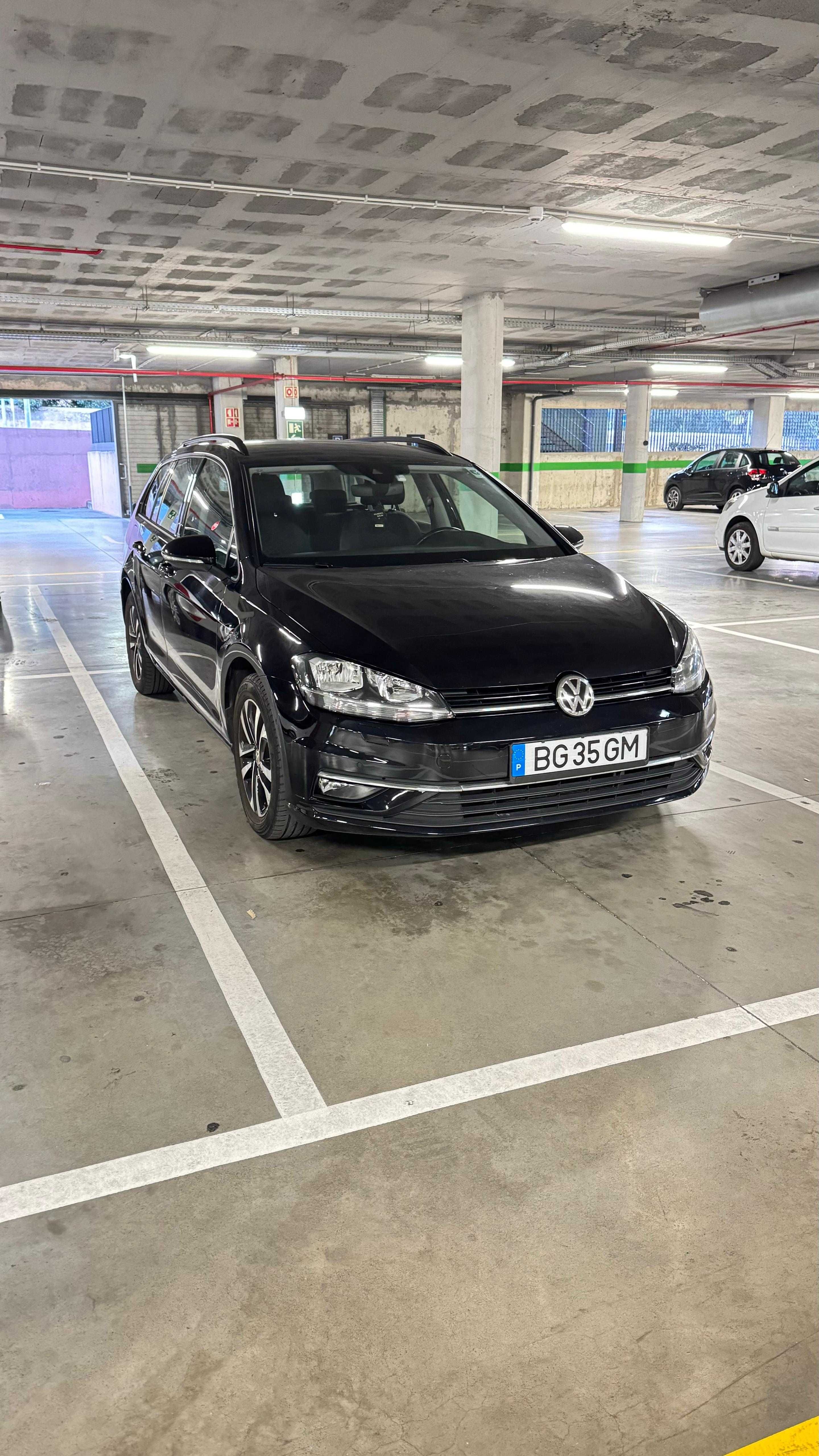 Volkswagen Golf 1.6 TDI SCR DSG IQ.DRIVE Auto