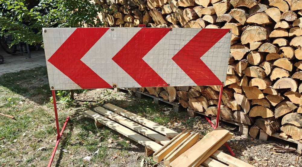 Barierka drogowa, zabezpieczająca