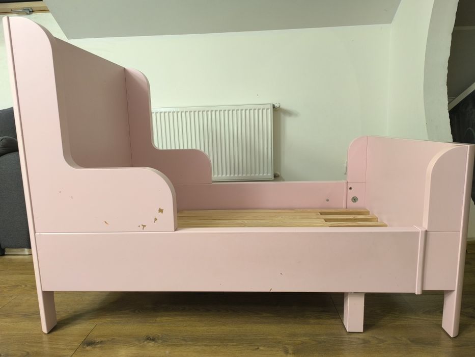 Łóżko Ikea Busunge różowe rozkładane,rośnie razem z dzieckiem