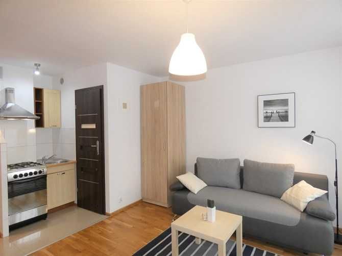 Bora-Komorowskiego 87A, kawalerka z balkonem