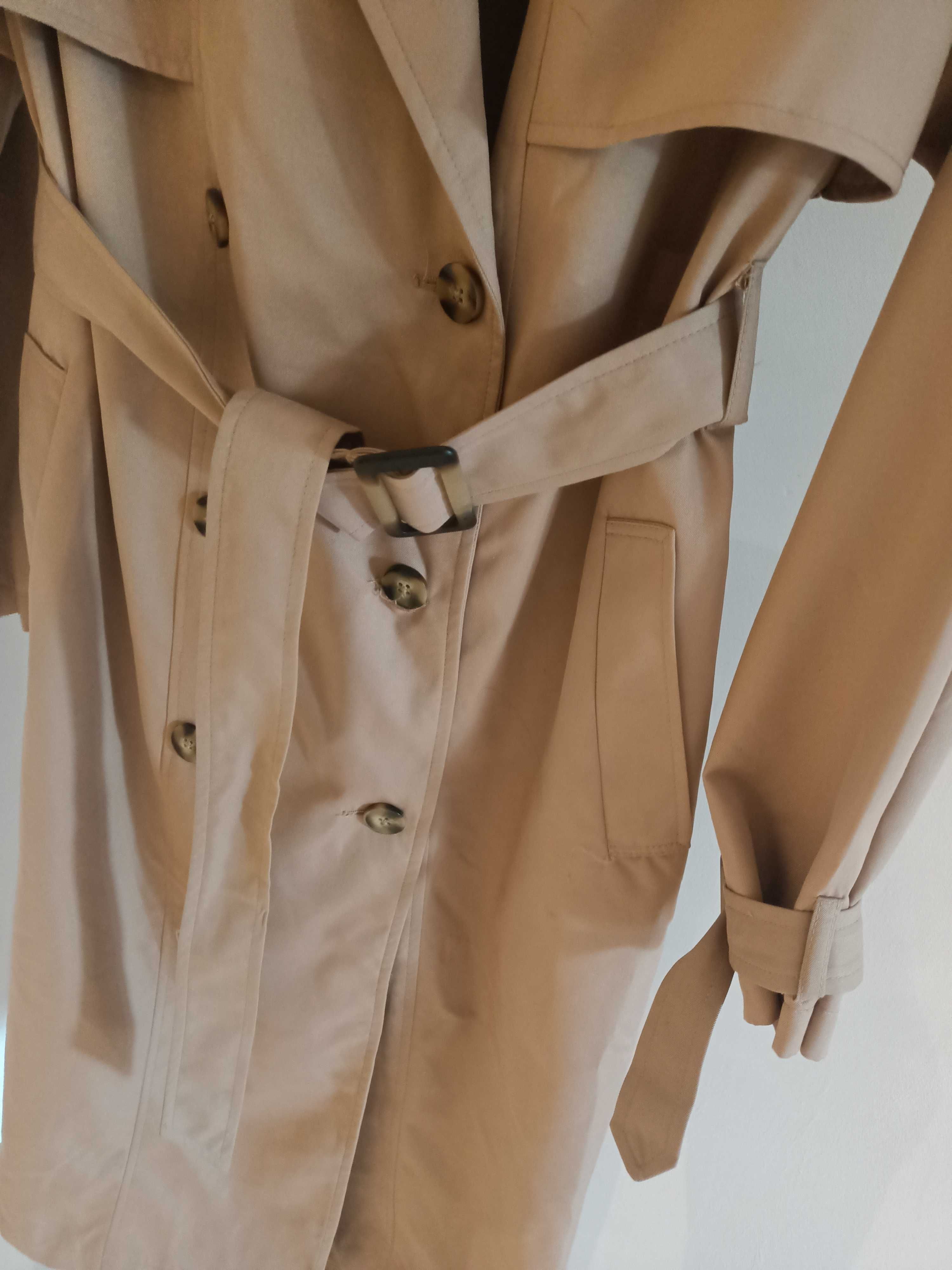 Stylowy płaszcz Max mara prochowiec