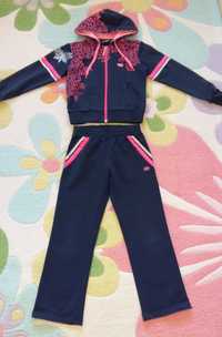 BILLCEE Спортивный костюм на девочку  5-7 лет