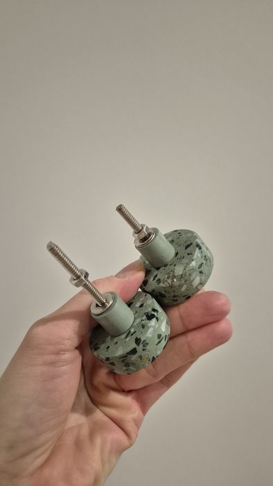 Gałki marmurowe H&M