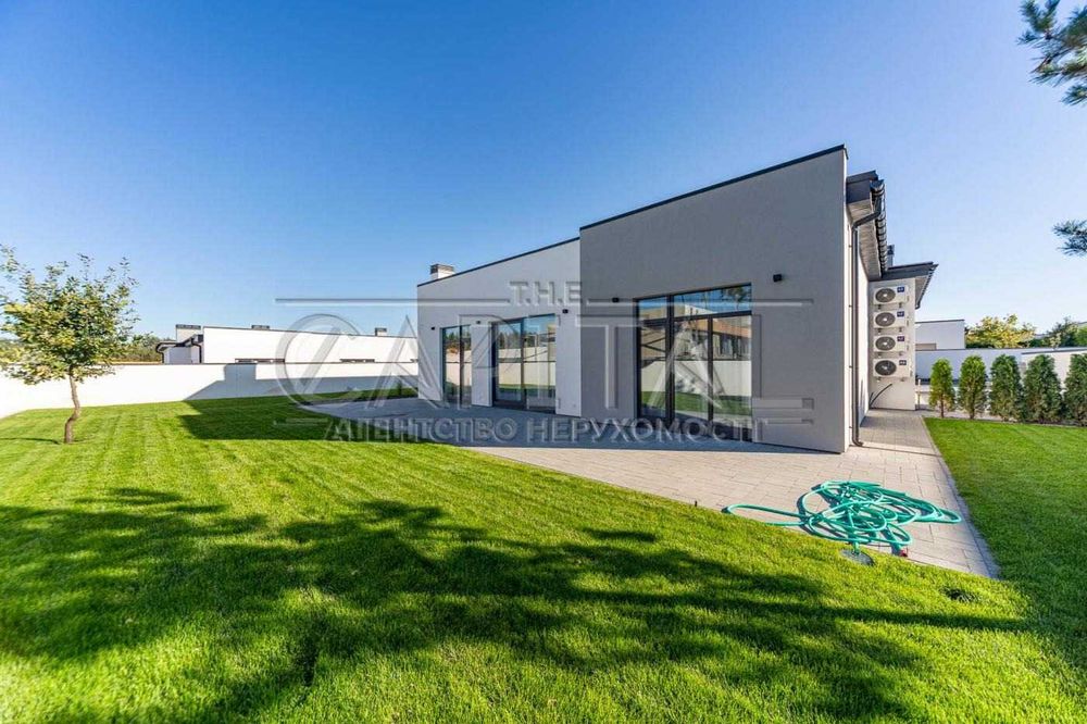 Продаж / Будинок / 175 м2 / Дмитрівка / вул. Привітна, 1