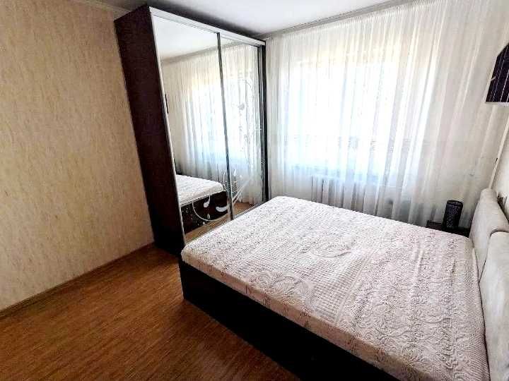 Срочно продам 3х комн. Одесская Зерновая 1выс/5 с ремонтом