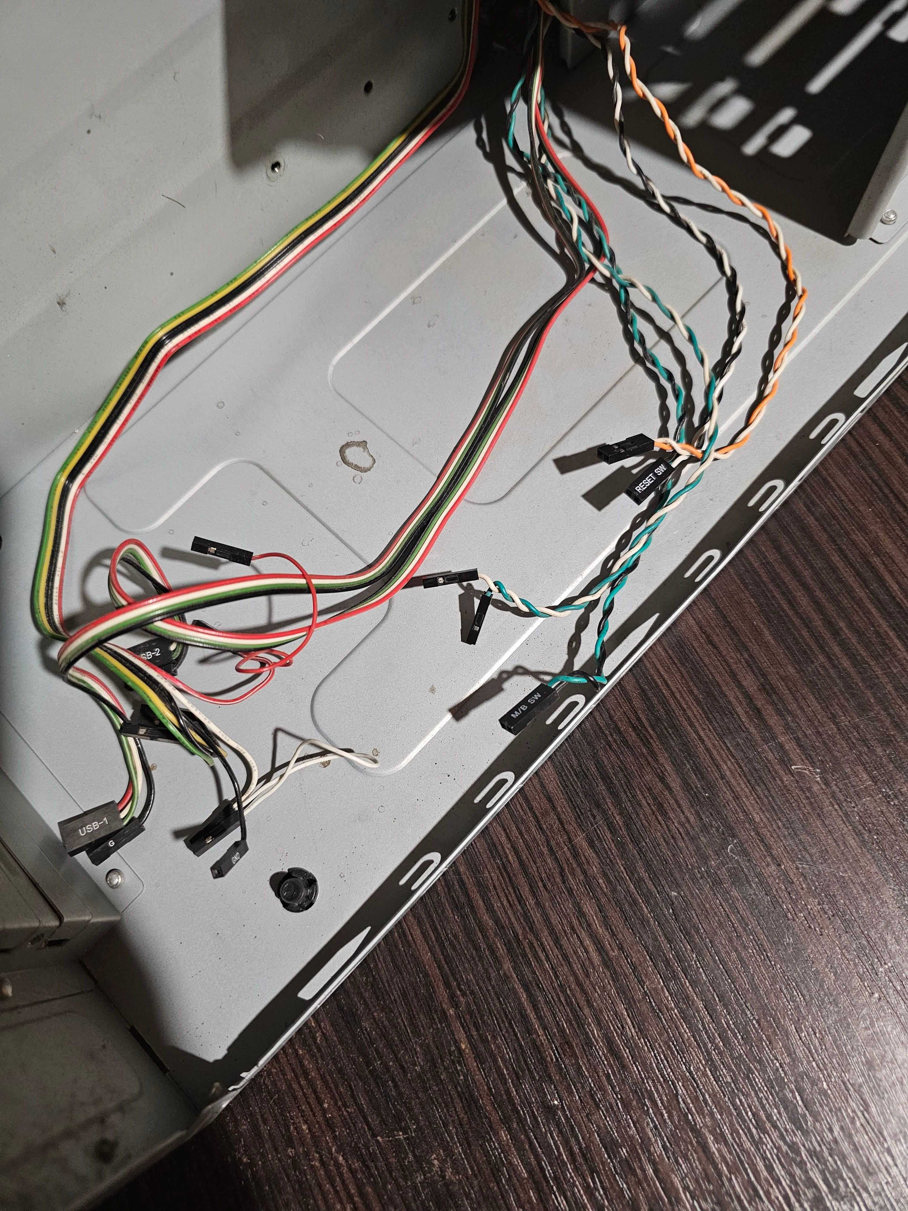 Ретро корпус/case MidTower ATX без БП/no PSU