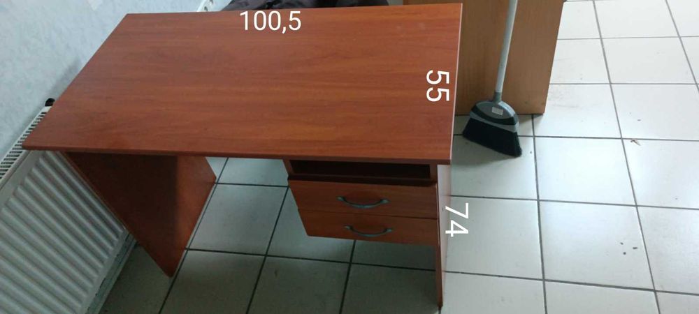 Стіл офісний з тумбою