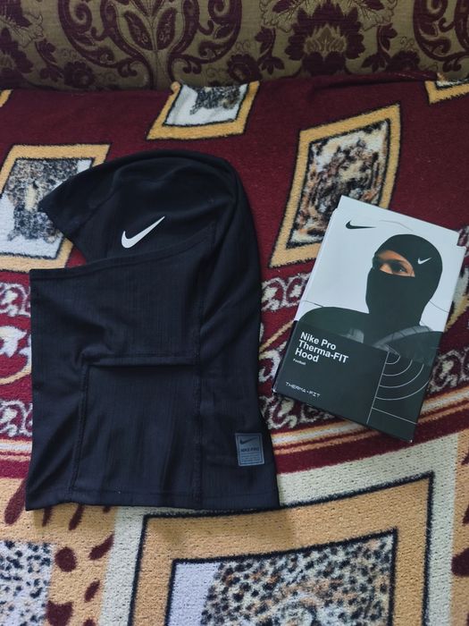 балаклава nike pro therma-fit hood