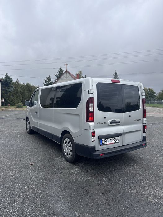Renault Trafic Long Bus 9 osobowy 1.6 dci 125KM 2018r 1 właściciel