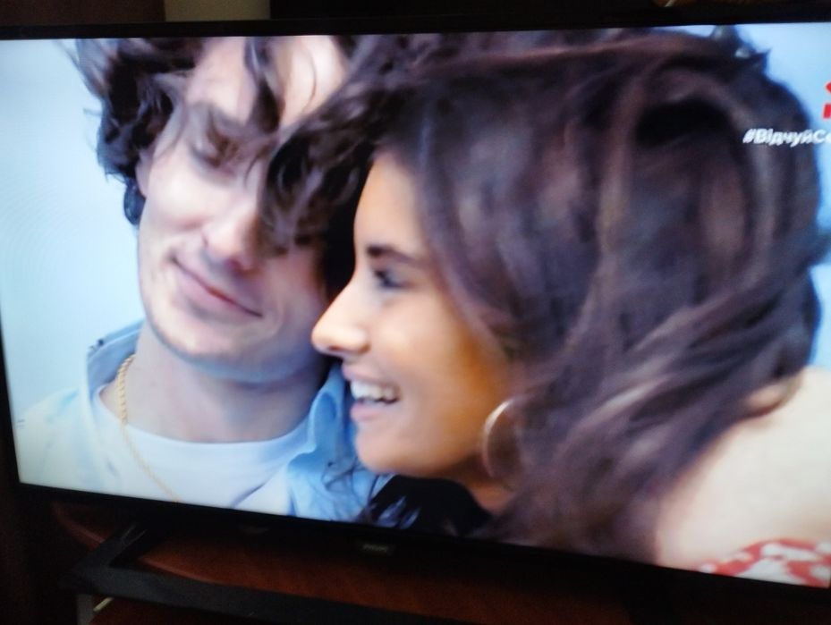 Телевізор PHILIPS 40 LED