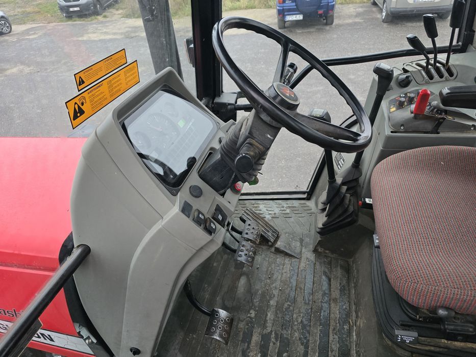 Massey ferguson 8120