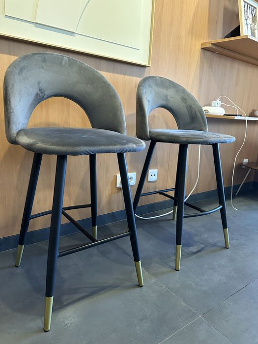 Conjunto de 2 cadeiras de bar em veludo cinzento FALTON