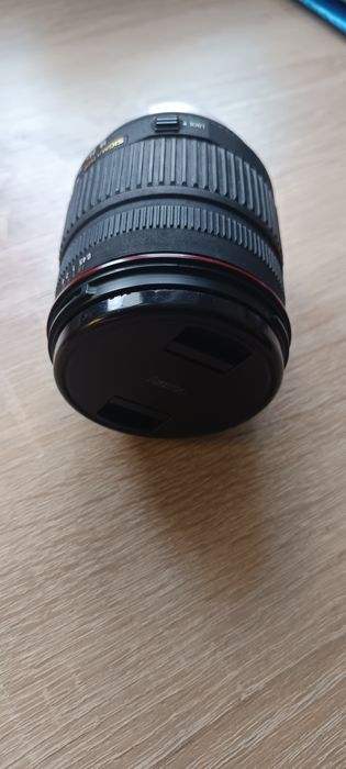 Sigma 18-200 F/3.5-6.3 DC