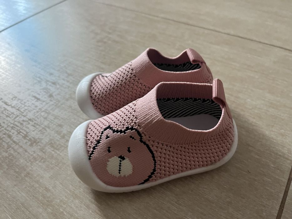 Продам нові мокасини