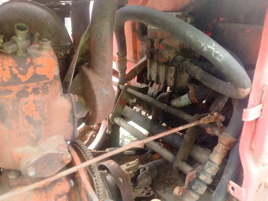 Продам трактор дт75