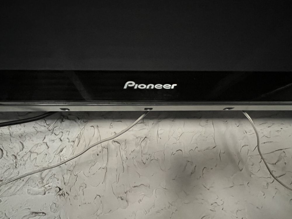 Телевізор , монітор  із блоком Pioneer. Діагональ 50 (127 см )