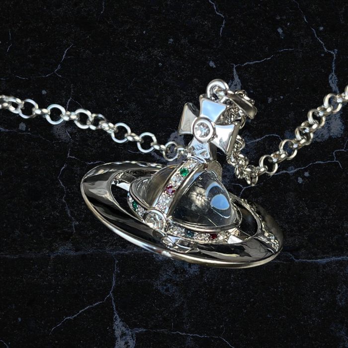 Підвіска Vivienne Westwood Orb на довгому ланцюжку кулон
