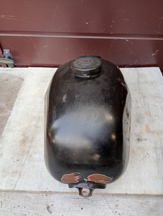 Zbiornik paliwa garbuska WSK 125 175 oryginalny lakier