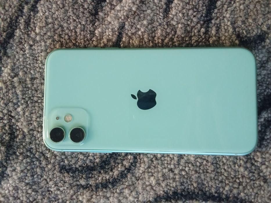 Продам айфон 11 на запчастини