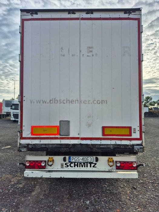 Naczepa Schmitz SCB S3B BOX Izoterma