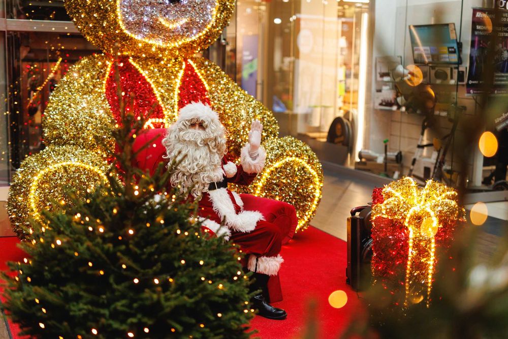 Święty Mikołaj Mikolajki w firmie/szkole/przedszkolu/animacje/bale