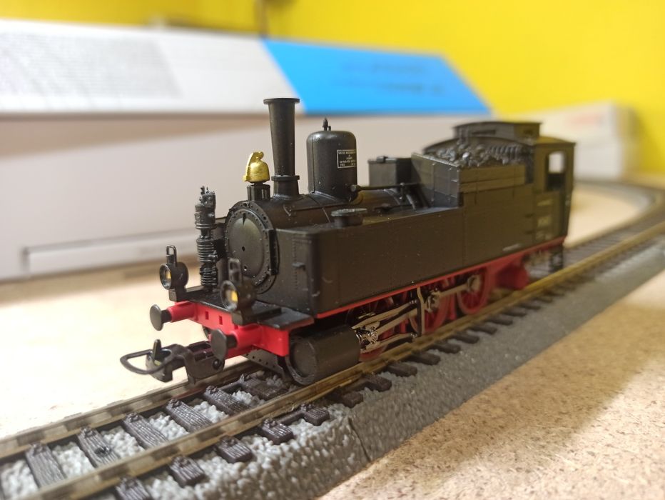 Lokomotywa parowa br89 DR h0 piko